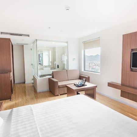 King Town Grand Hotel & Wedding Center Nha Trang Buitenkant foto