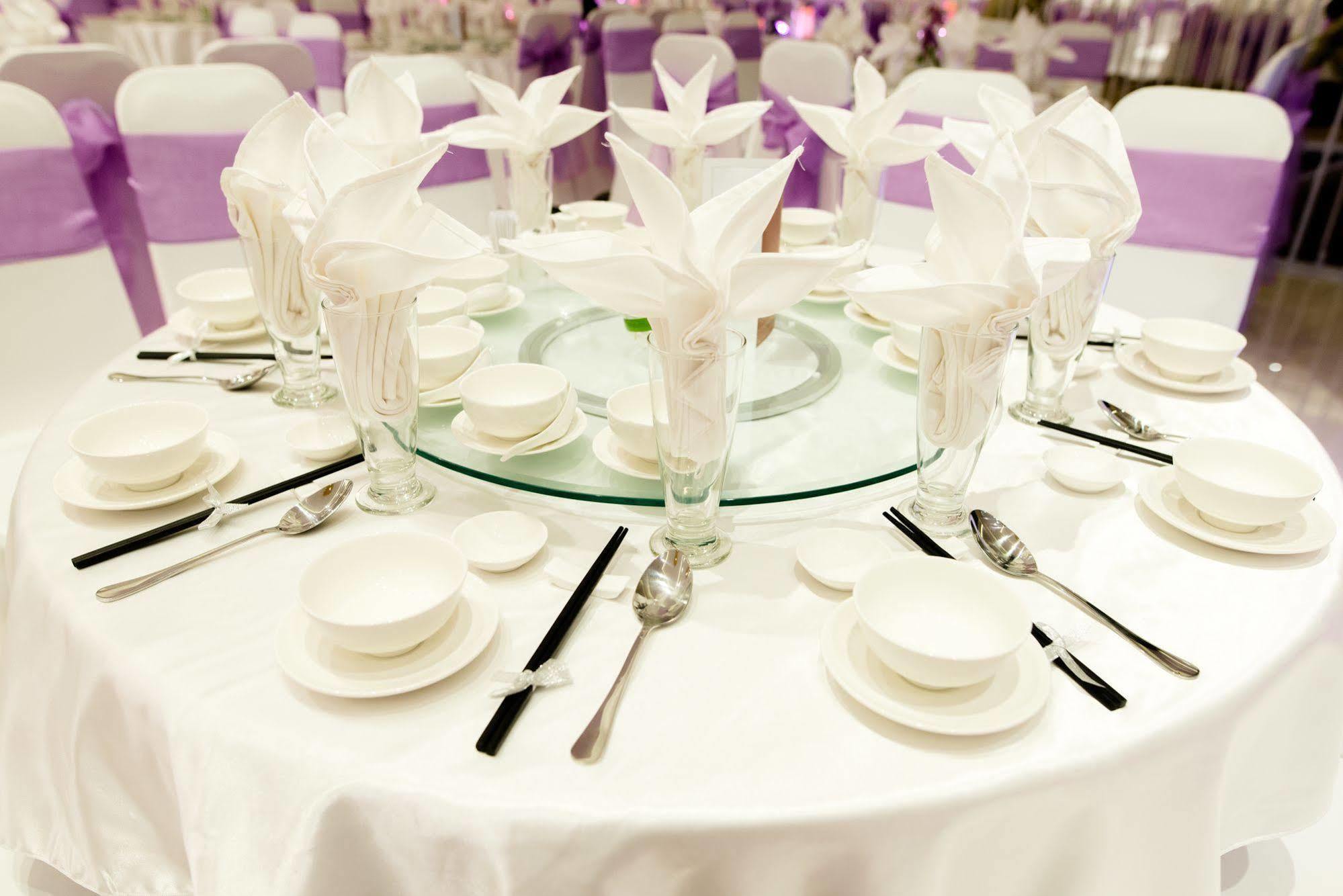 King Town Grand Hotel & Wedding Center Nha Trang Buitenkant foto