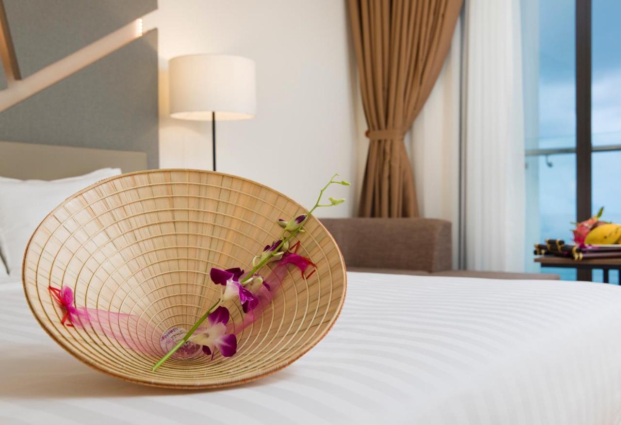 King Town Grand Hotel & Wedding Center Nha Trang Buitenkant foto